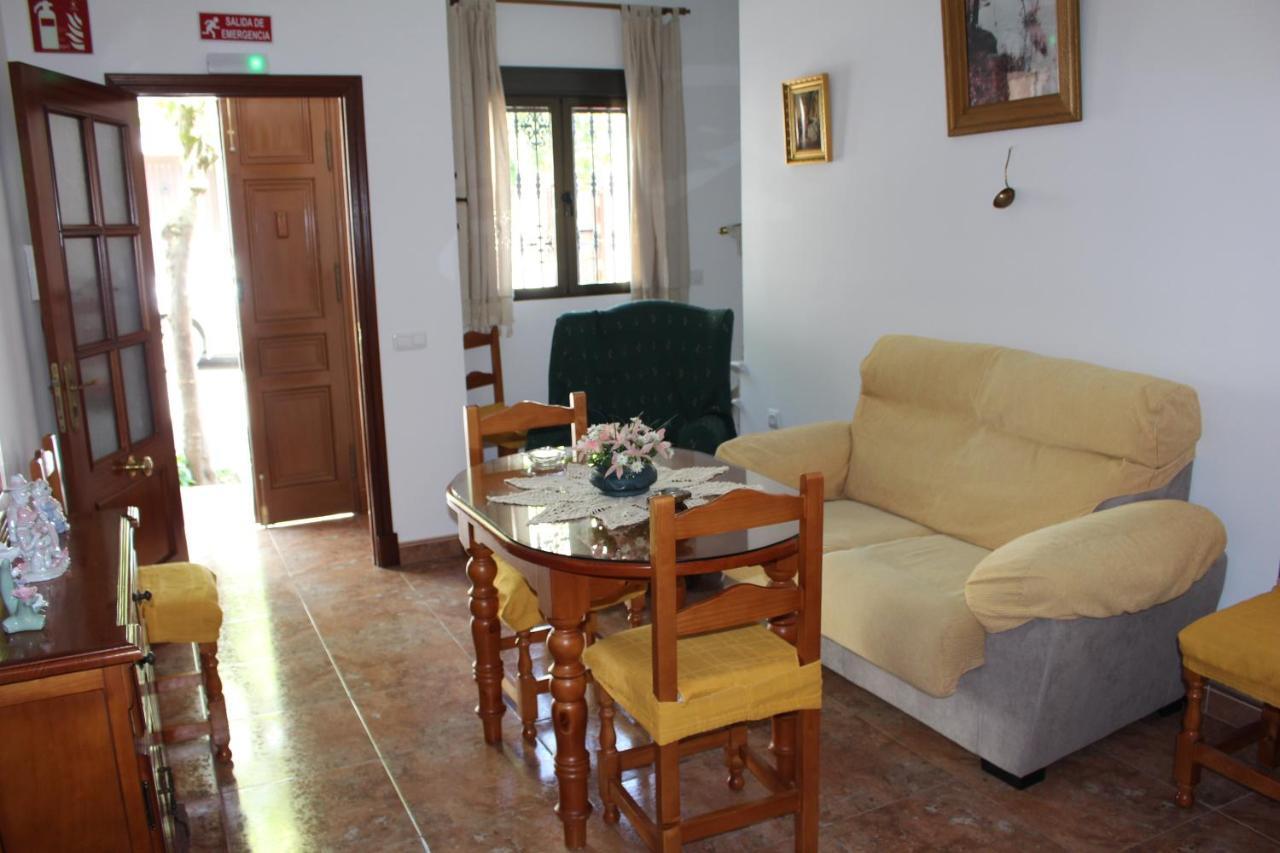 Casa Manolito Villa Prado Del Rey Exterior photo